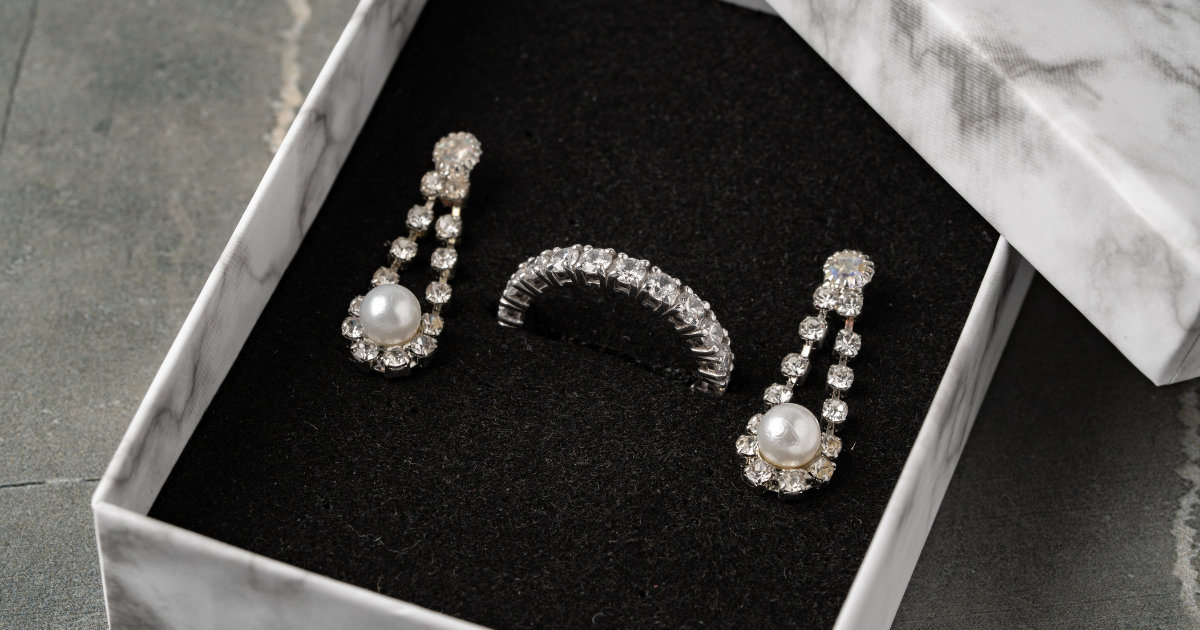 5 Reasons to Start The Year with Jewelry Gifts from H&Z Diamond Centre